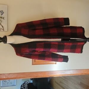 Torrid Red and Black Plaid button Cardigan Size 1 (16/18)